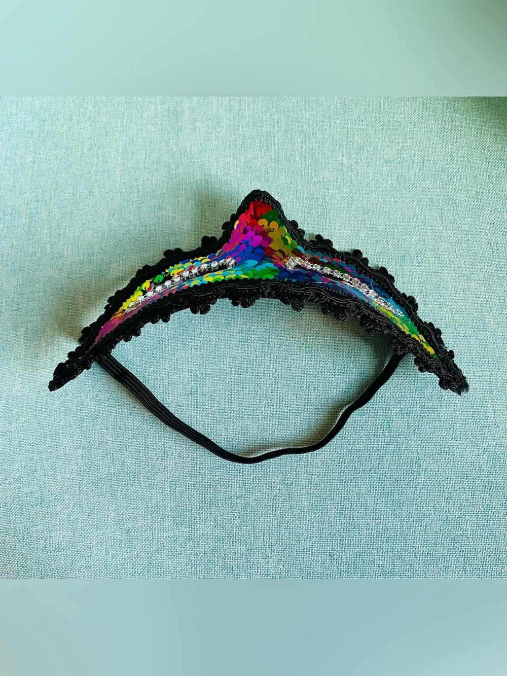 Multicolor Sequined Masquerade Mask